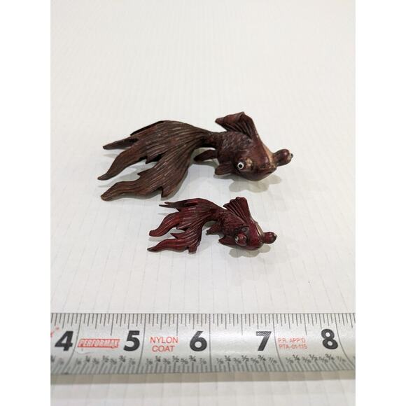 Vintage Pair 2‎ Koi Fish Hand Carved Small Glass Eyes Goldfish - Picture 2 of 7